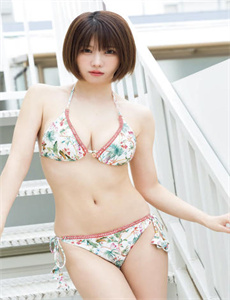 小龙女只感觉哪支巨大的火龙枪-张悠雨艺术照